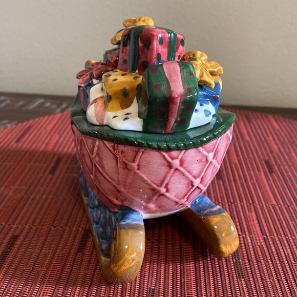 Holiday Ceramic Sleigh Trinket Box or Candy Box - Picture 8 of 14